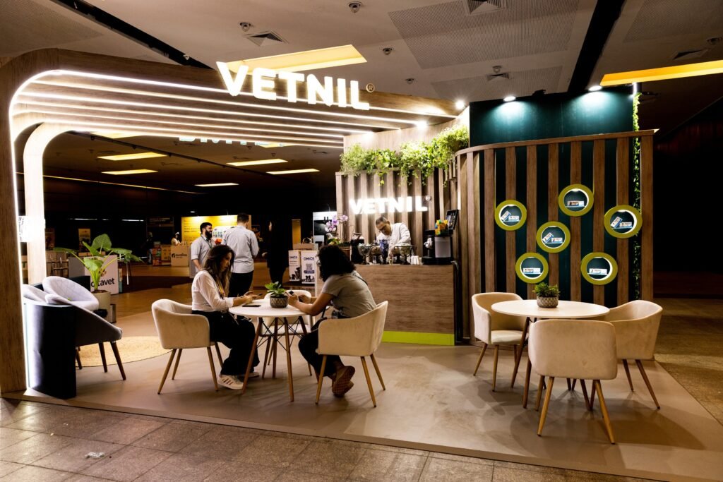 Stand da VETNIL fotografado pela WeHold Produtora em feira no Rio de Janeiro